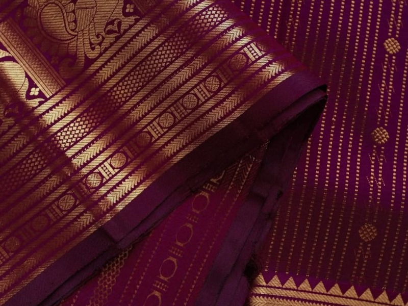 Old Reshme Saree Buyers